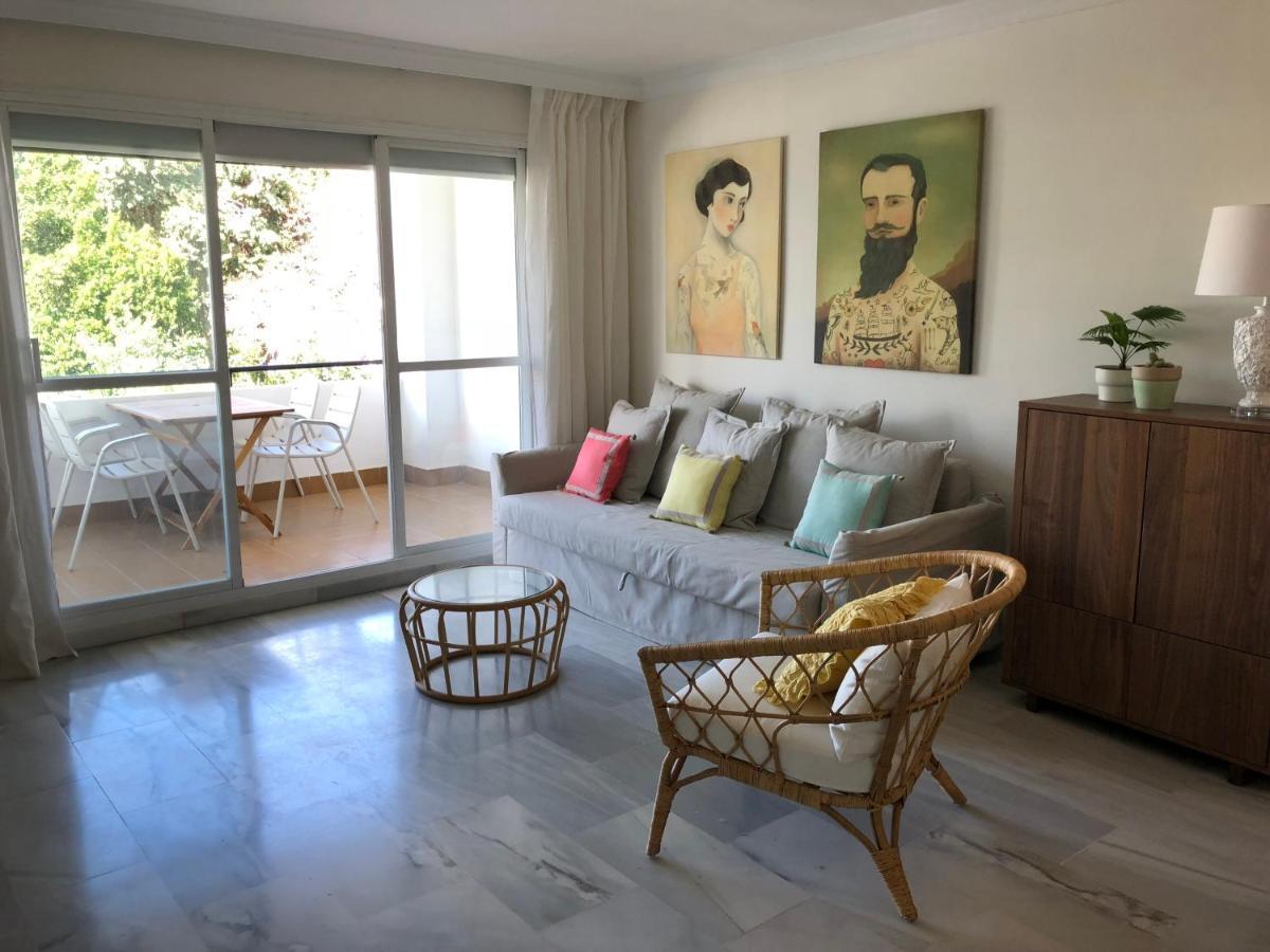 Inspiring Apartment In Carihuela Beach Торемолинос Екстериор снимка