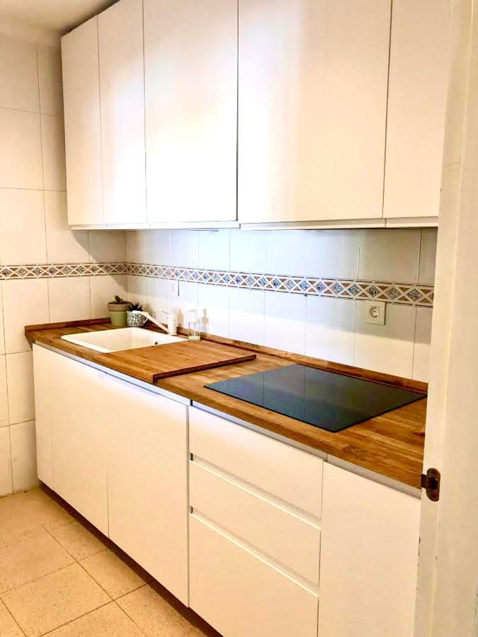 Inspiring Apartment In Carihuela Beach Торемолинос Екстериор снимка